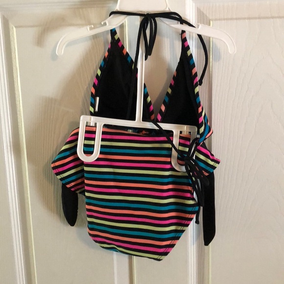 Striped Bikini with pink skull - Picture 2 of 5